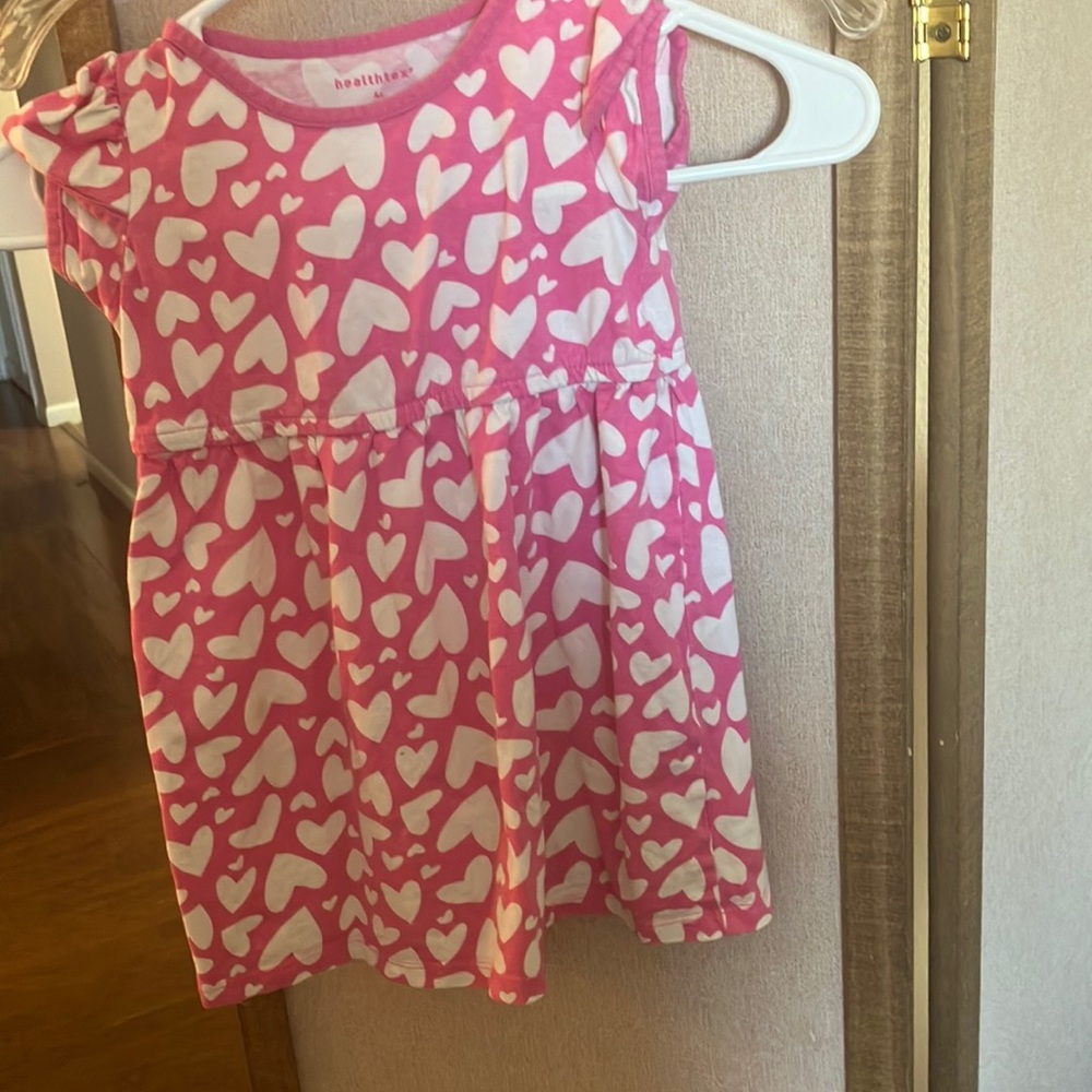 FINAL MARKDOWN Girls healthtex Pink Heart Patterned Dress 4t